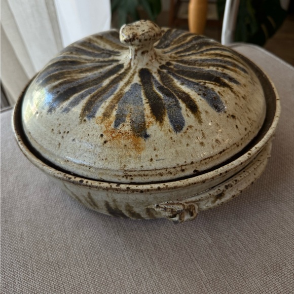 Handmade Stoneware Casserole Dish w/ Lid — Rustic Pottery Oven-to-Table - Picture 1 of 7